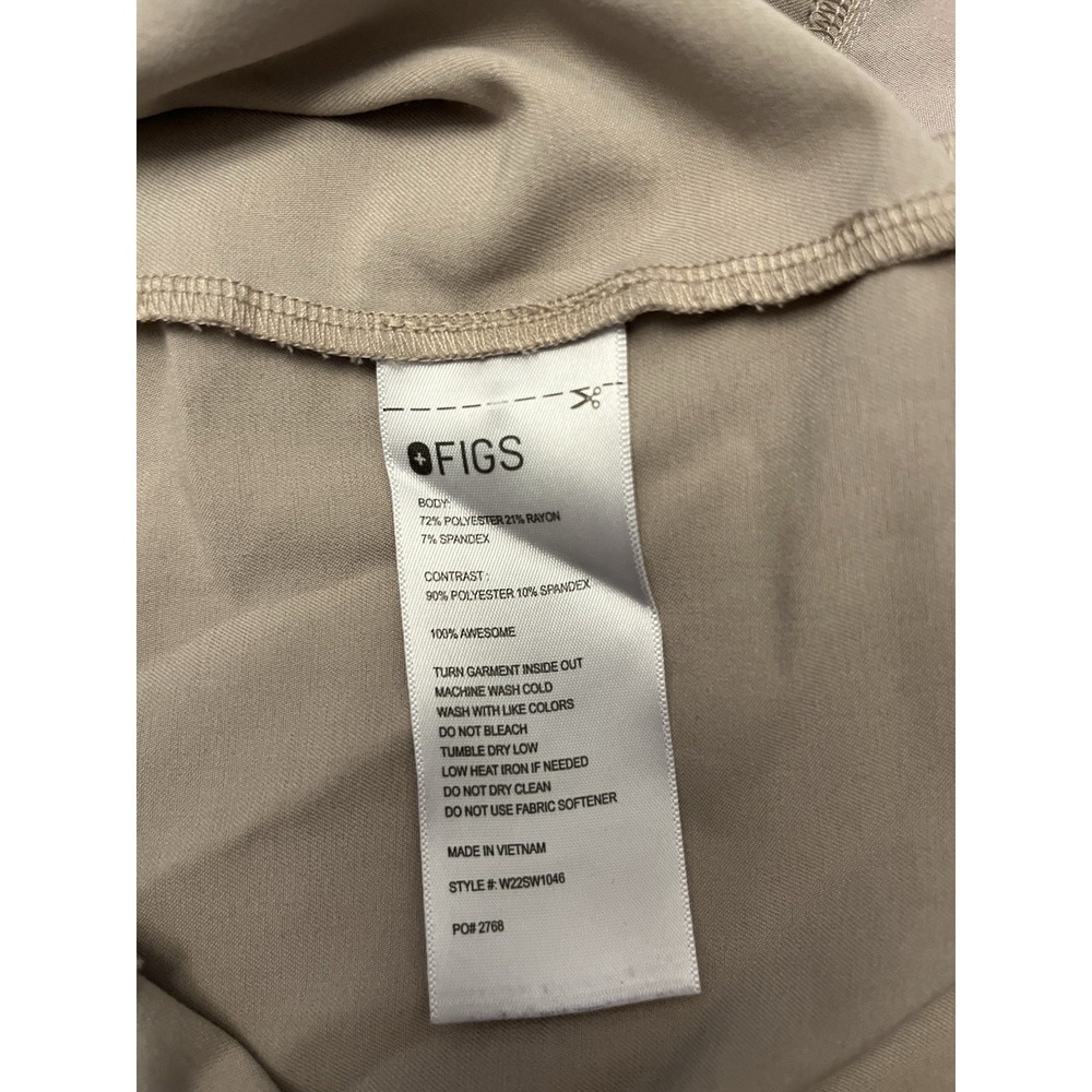 FIGS Women's Technical Collection 1/4 Button Up Scrub Top Beige Sz XS - Picture 11 of 12